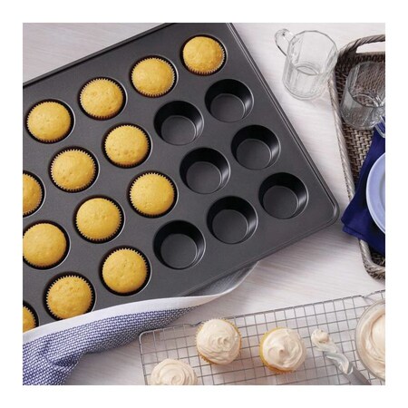 Wilton Perf24C Mega Muffin Pan 2105-6966